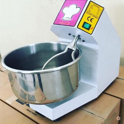 5 Kg Lık Küçük Ev Tipi Hamur Yoğurma Makinası 5 Kg 220v Endüstriyel